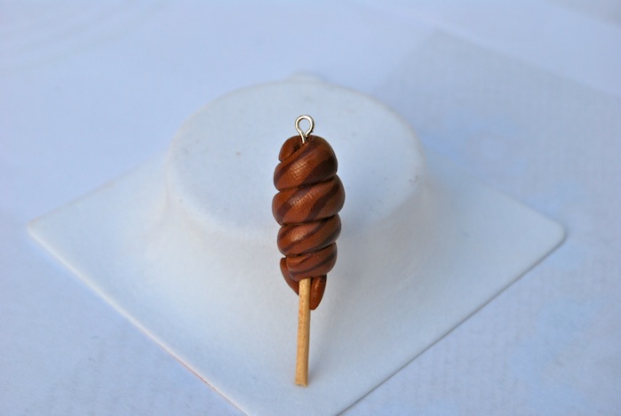 Pendentif niniche chocolat