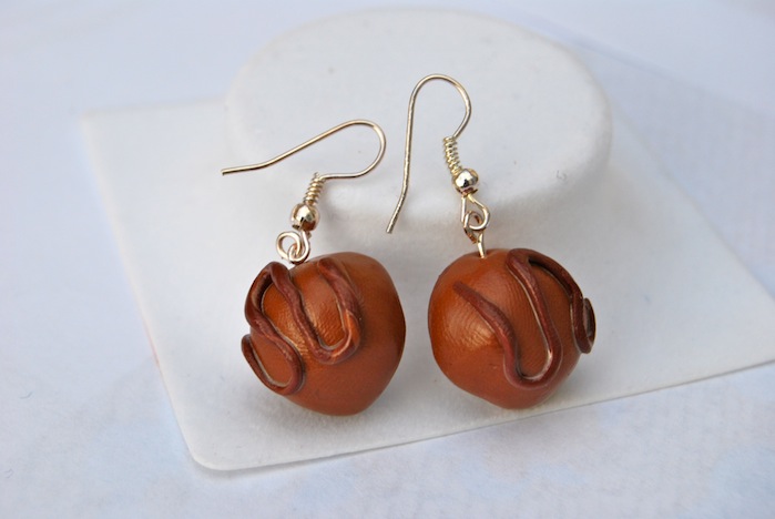 Boucles d'oreilles crotte au chocolat