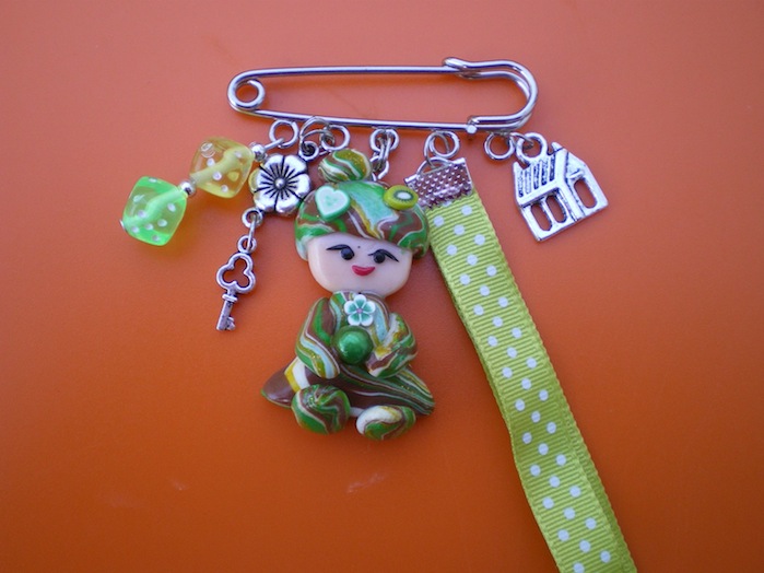 broche