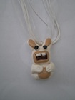 pendentif lapin crétin