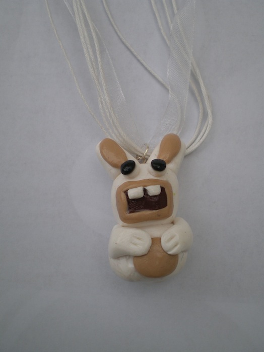 pendentif lapin crétin