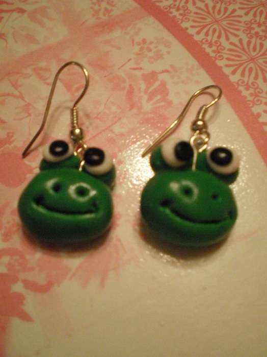 boucles d'oreilles grenouille