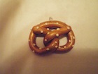 pendentif bretzel