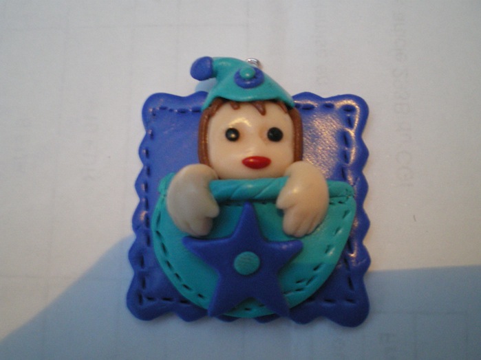 Pendentif bébé pocket bleu