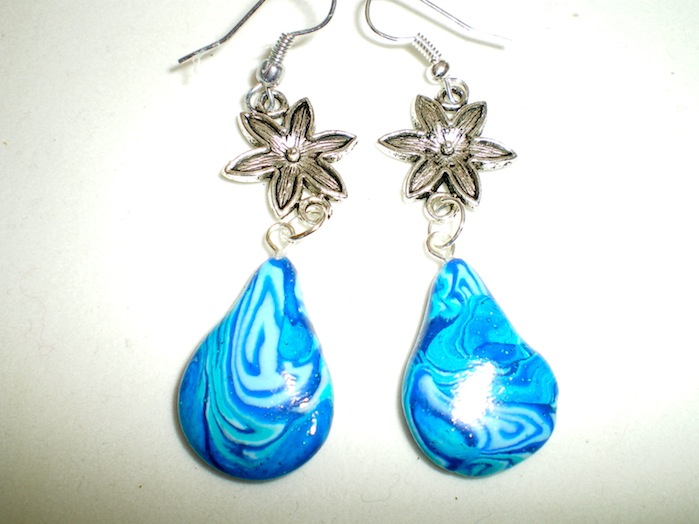 boucles d'oreilles